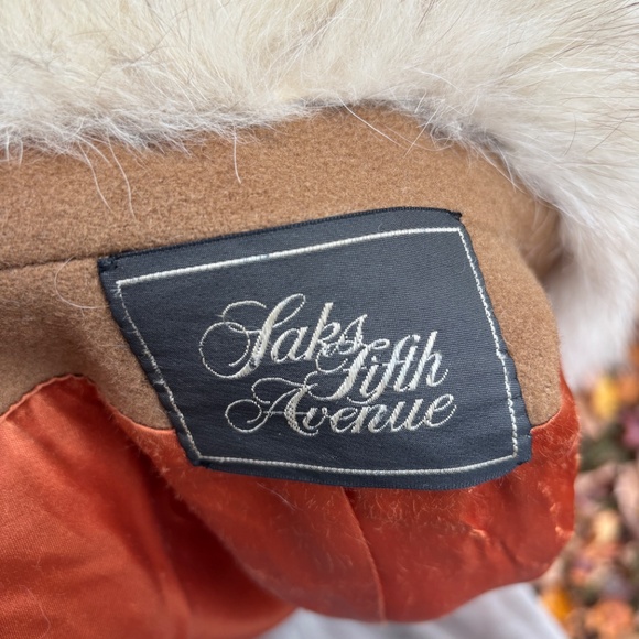 Saks Wool/Fur Coat - Picture 6 of 6